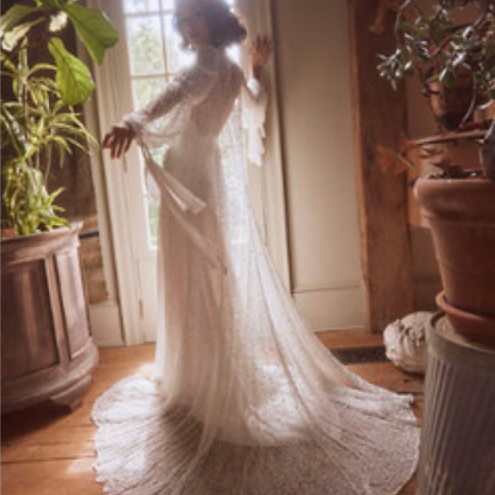 BHLDN Adria Cape (plus)